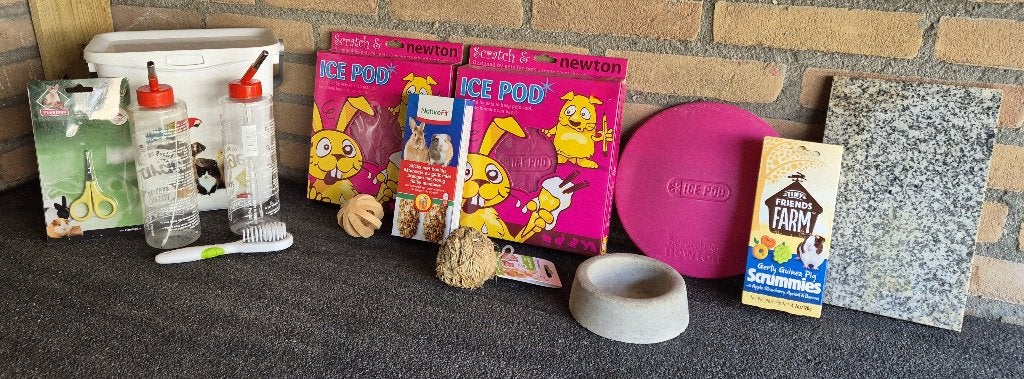Accessoires pakket voor konijnen, Ophalen, Zo goed als nieuw, Verzorging