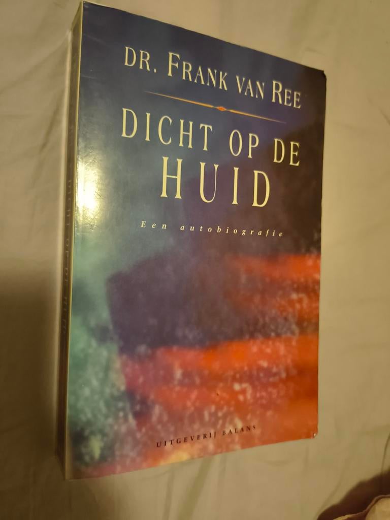 Dicht op de Huid - Dr. Frank van Ree (Autobiografie), Ophalen of Verzenden, Zo goed als nieuw, Dr. Frank van Ree, Overige