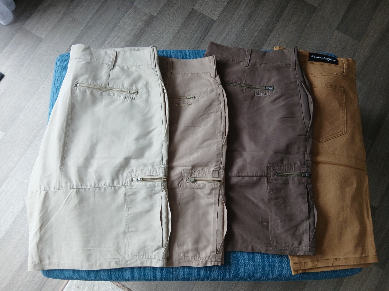 4 x korte broeken, Kleding | Heren, Ophalen of Verzenden, Zo goed als nieuw, Overige maten, Beige