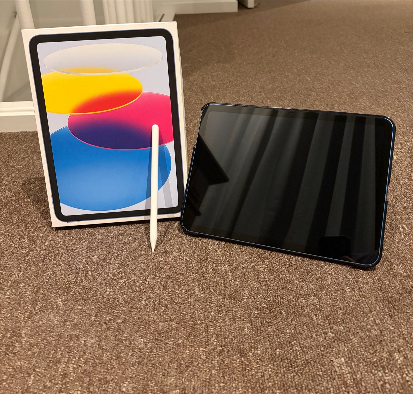 iPad 11" 2025, A16 chip, 128GB, Blauw met stylus en hoesje, Computers en Software, Apple iPads, 11 inch, Ophalen of Verzenden
