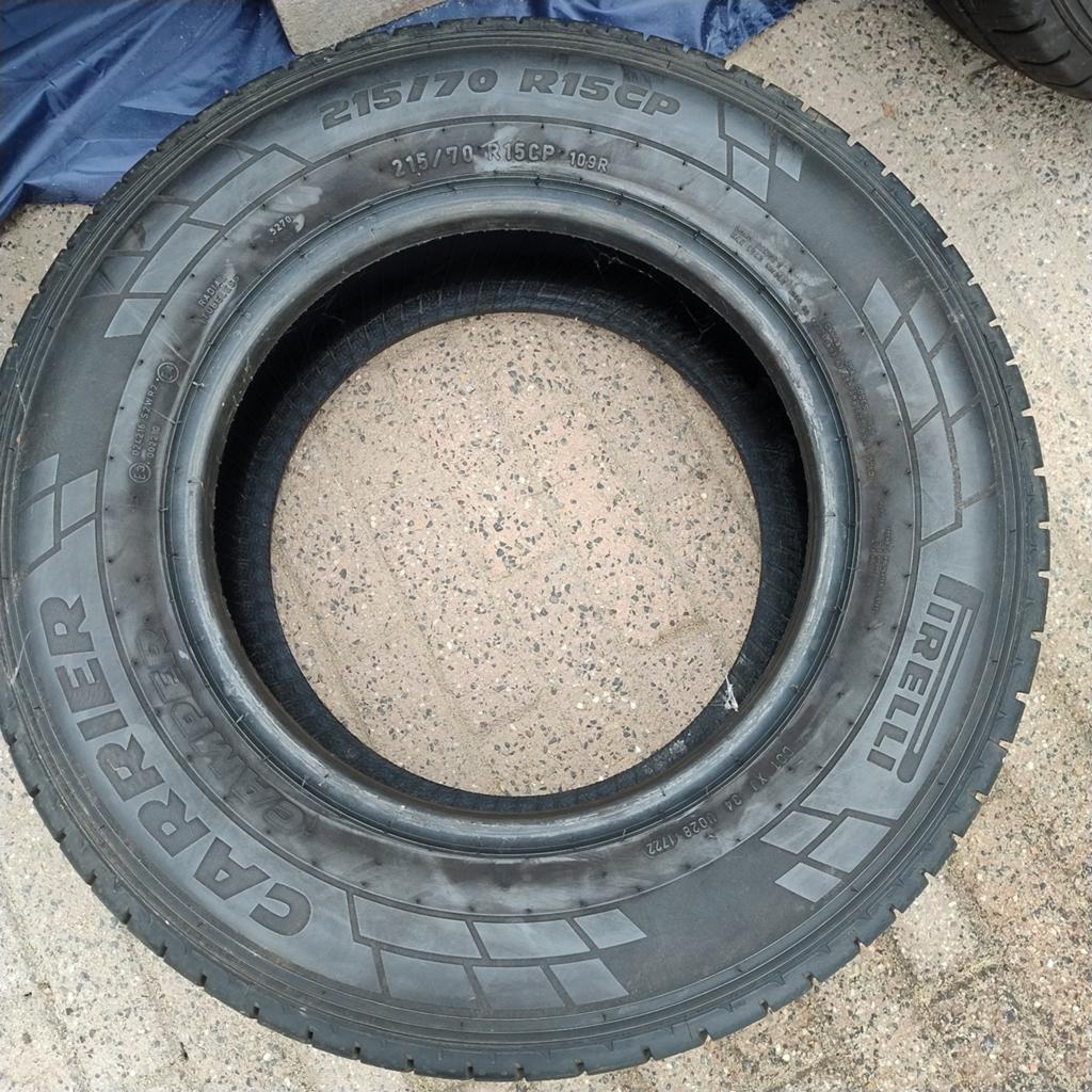 Camper banden  als nieuw 9 mm profiel maat215/70 R15cp. 109R, Ophalen of Verzenden, Zo goed als nieuw