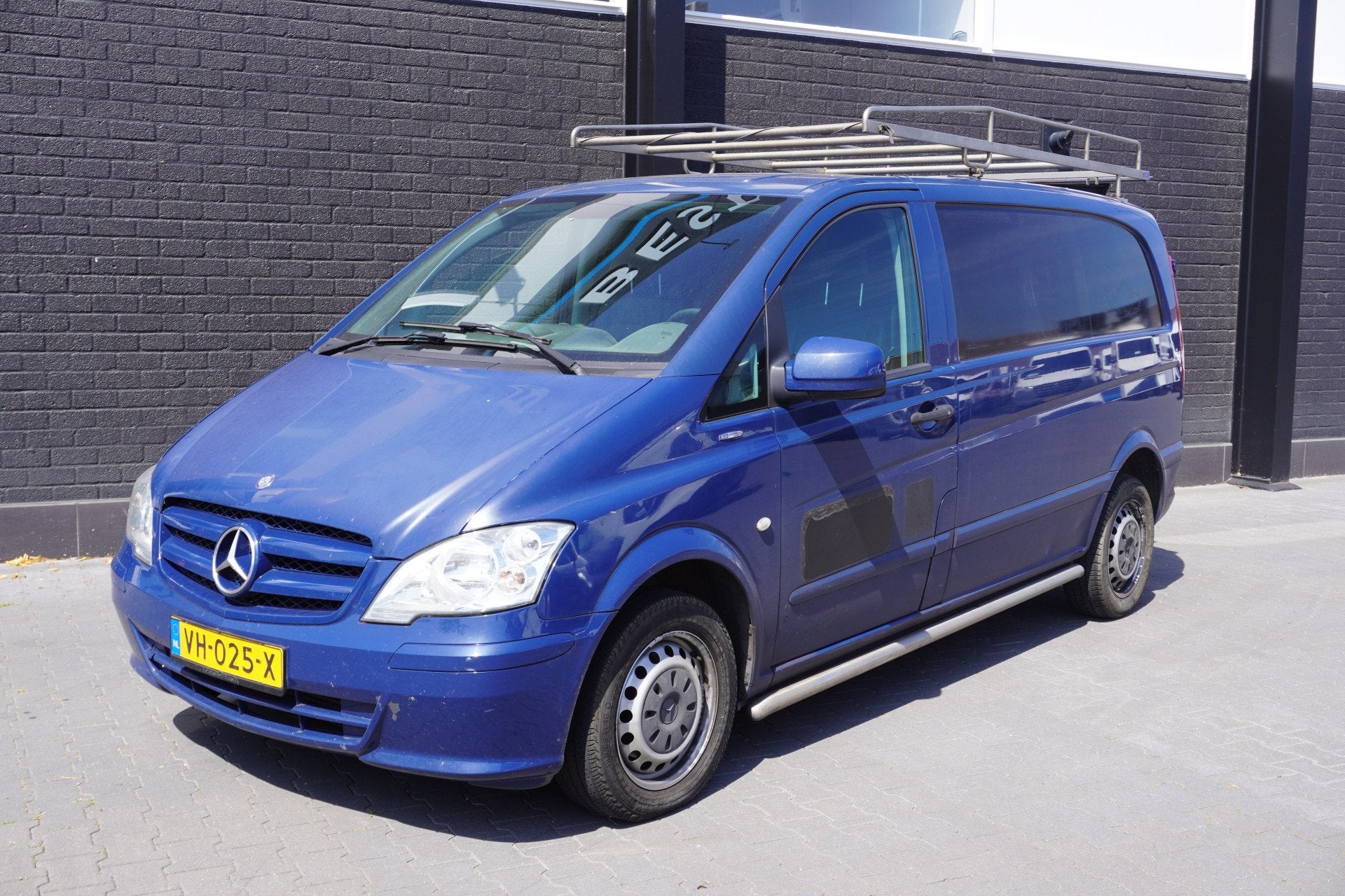 Mercedes-Benz Vito 110 CDI Lang - Airco - Cruise - Imperiaal, Euro 5, Achterwielaandrijving, Gebruikt, Zwart