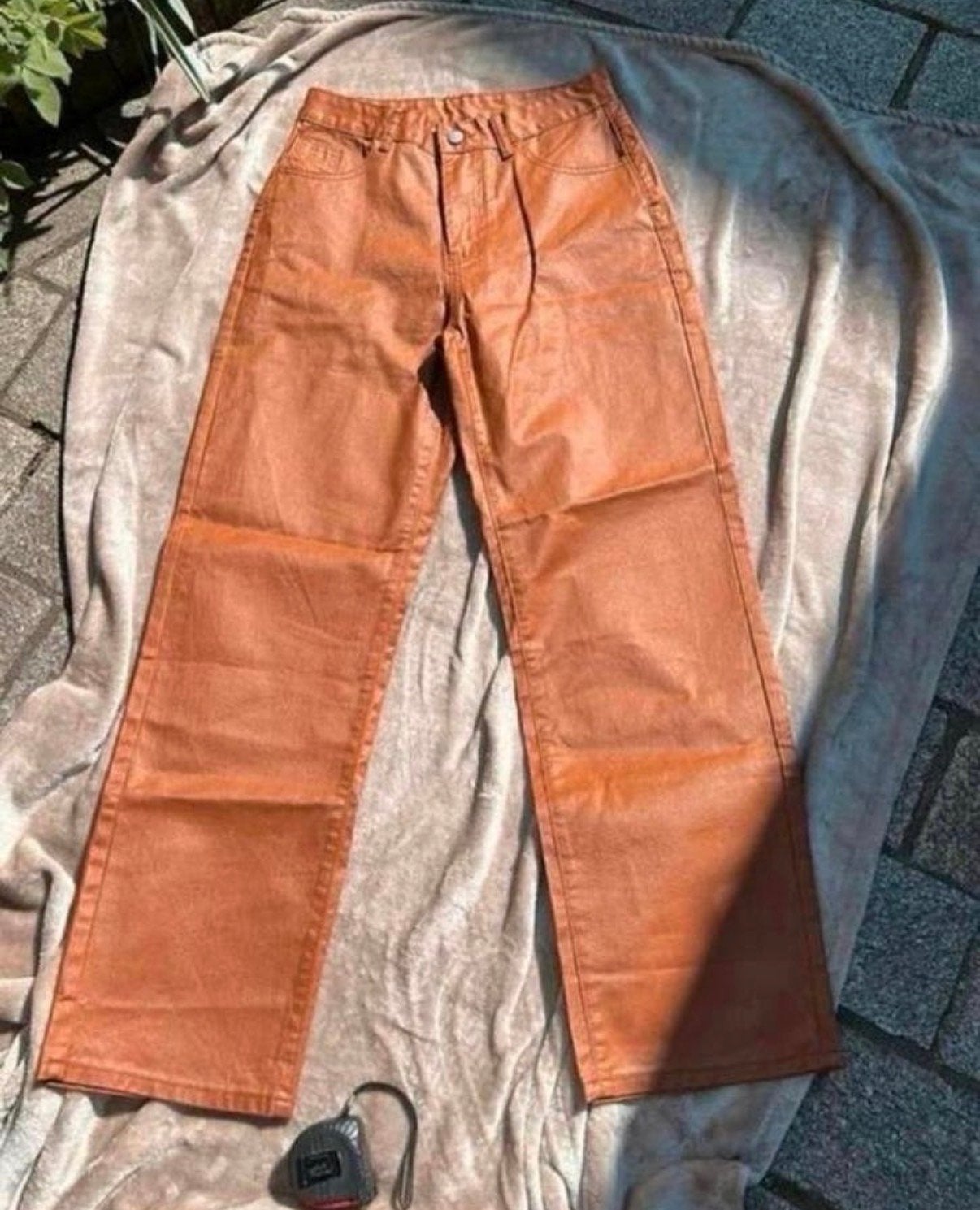Shein Coated Jeans Roestbruin/Cognac Maat M (38), Ophalen of Verzenden, Nieuw, Overige kleuren, W30 - W32 (confectie 38/40)