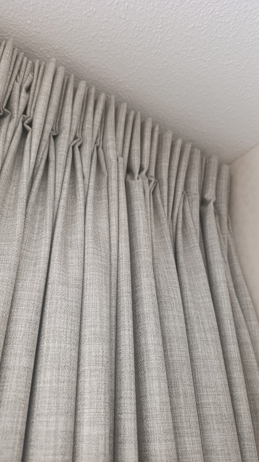2x Verduisterende Overgordijnen Taupe/Beige 620x245 cm, Ophalen of Verzenden, Zo goed als nieuw