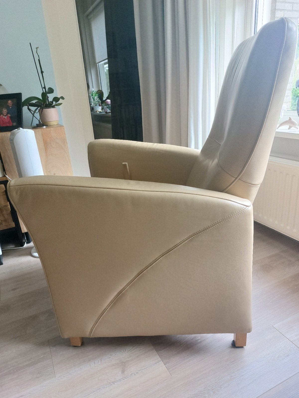 Echt lederen relaxfauteuil Kalahari, blank eiken poten, Minder dan 75 cm, Ophalen of Verzenden, Zo goed als nieuw, 75 tot 100 cm