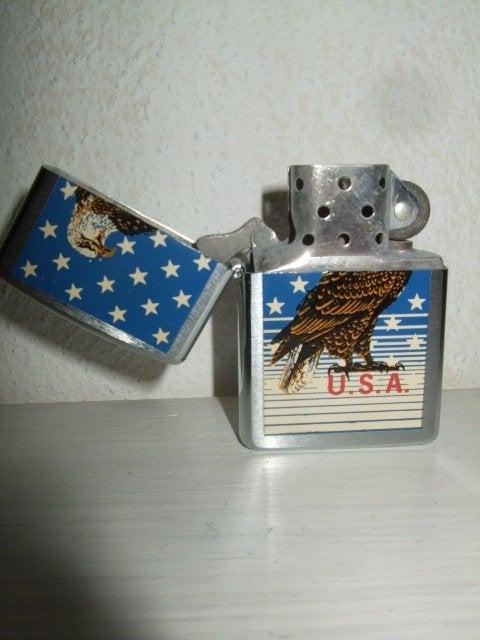 zippo aansteker met adelaar € 45,00, Verzenden, Nieuw, Aansteker