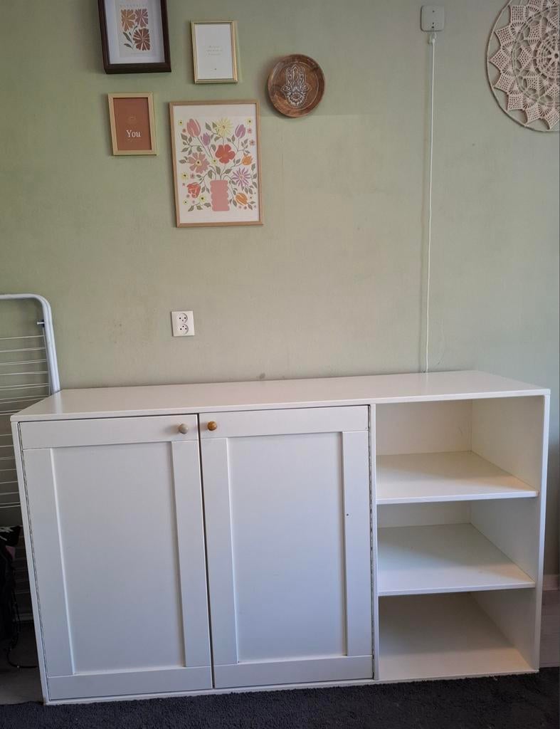 Witte kast, Huis en Inrichting, Kasten | Dressoirs, Ophalen, Met deur(en), Gebruikt, 50 tot 100 cm
