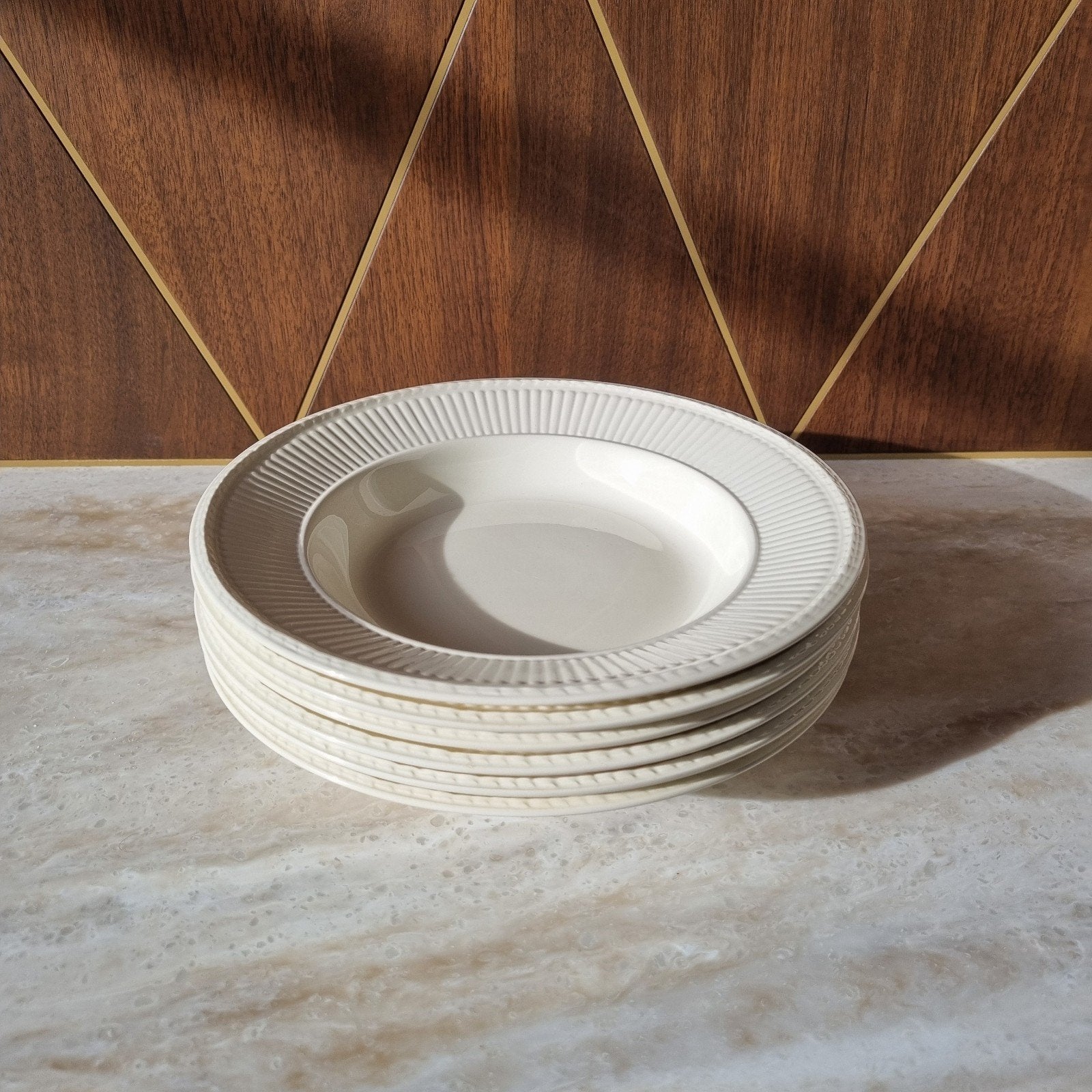 Wedgwood Edme diepe borden - 23 cm - Zeer goede staat, Ophalen of Verzenden, Zo goed als nieuw, Aardewerk, Bord(en)