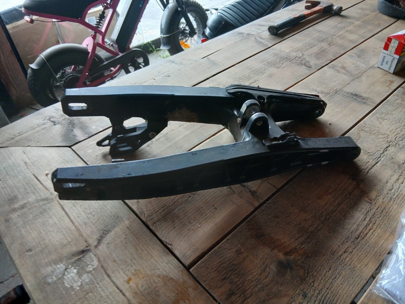 Verlengde achterbrug KTM SX65, Motoren, Onderdelen | Overige, Ophalen, Gebruikt