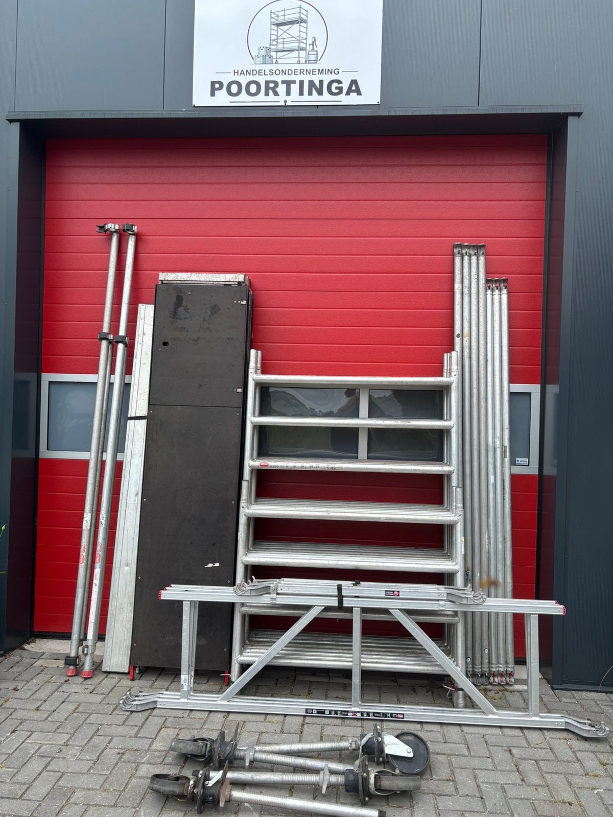 Altrex rolsteiger 9.2 m wh ( incl safe rekken )  te koop