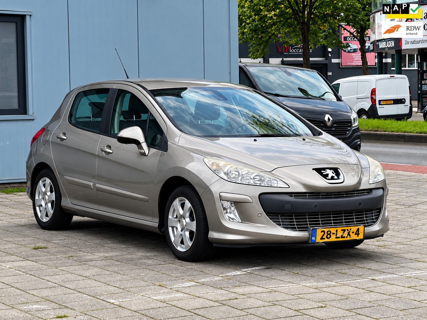 Peugeot 308 1.6 VTi Sublime/2 de eigenaar/Trekhaak/nap nap, Dealer onderhouden, 15 km/l, Gebruikt, 680 kg