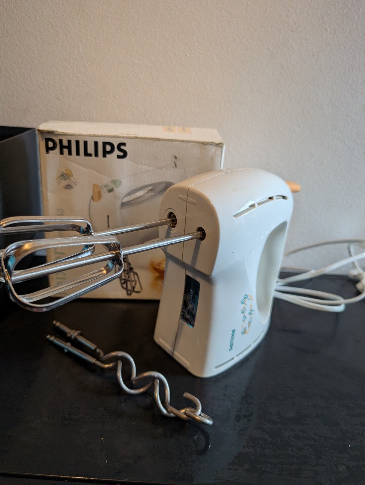 Philips handmixer met 3 snelheden en turbofunctie, Witgoed en Apparatuur, Minder dan 1 liter, Ophalen of Verzenden, Gebruikt, 3 snelheden of meer