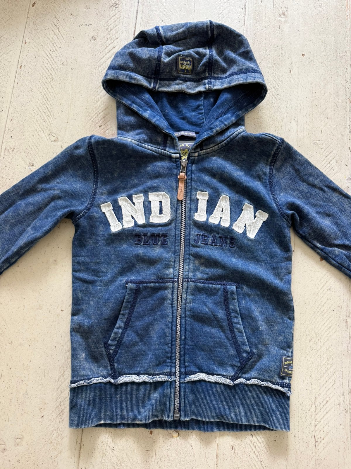 Vestje Indian blue jeans blauw mt 116, Kinderen en Baby's, Kinderkleding | Maat 110, Ophalen of Verzenden, Zo goed als nieuw, Jongen