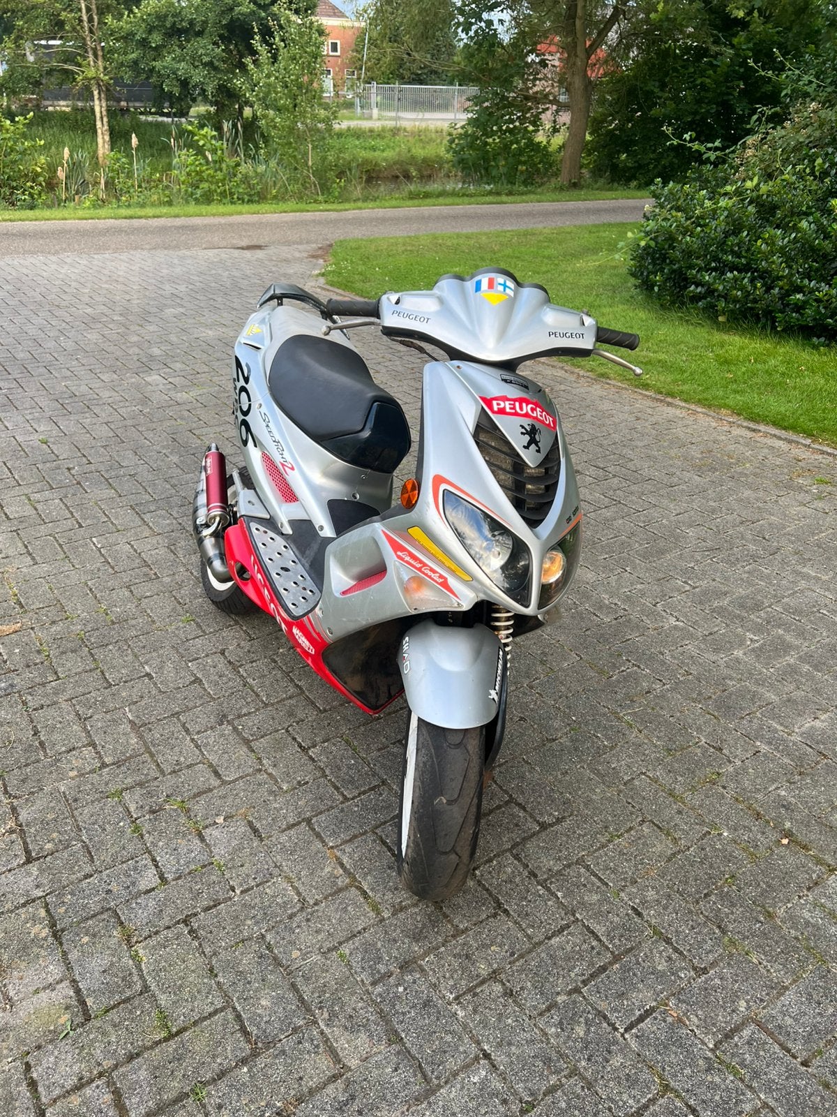 Nette peugeot speedfight 2, Fietsen en Brommers, Scooters | Peugeot, Ophalen, Zo goed als nieuw, Benzine, Speedfight