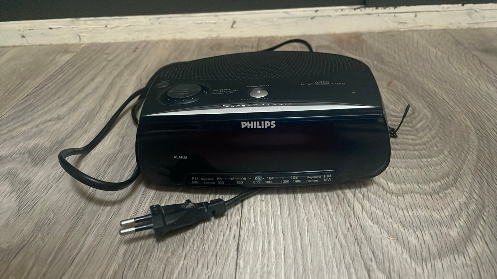 Philips AJ3400/12 Wekkerradio met FM/MW-tuner, Ophalen of Verzenden, Zo goed als nieuw, Radio