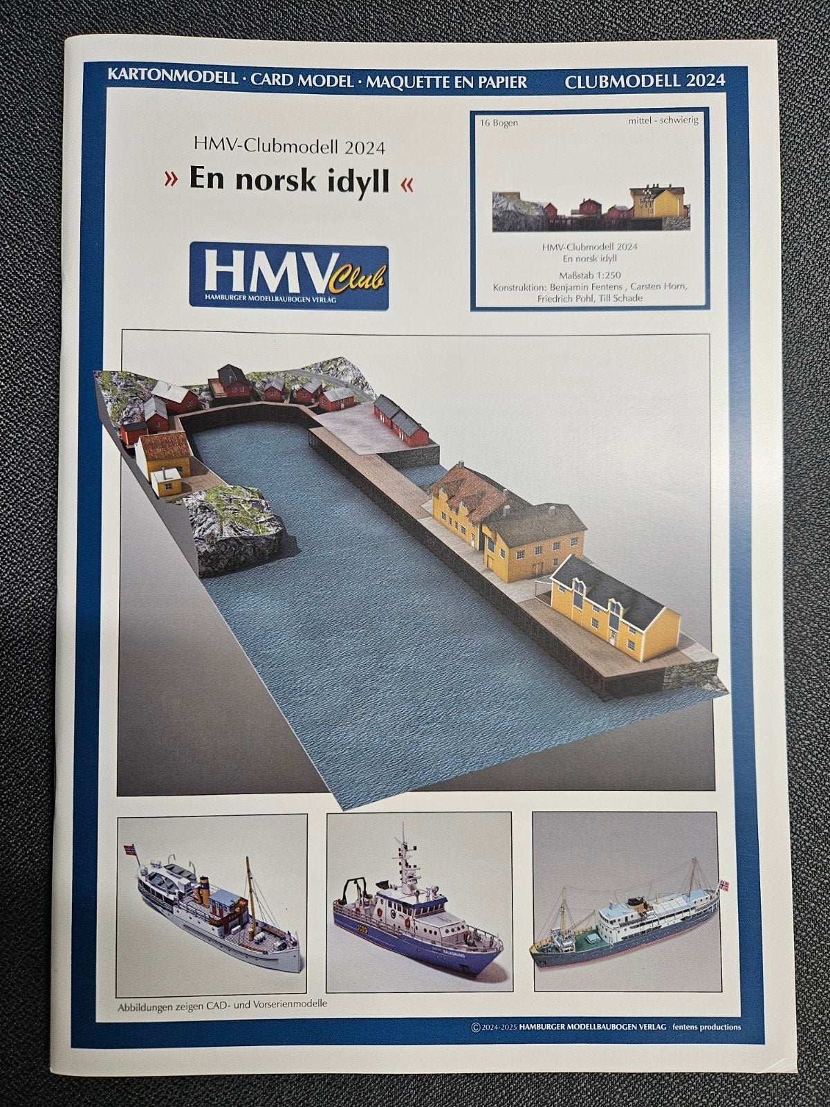 HMV Clubmodel 2024 "En norsk idyll" - Nieuw papieren model, Ophalen of Verzenden, Nieuw, 1:200 of kleiner, Overige merken