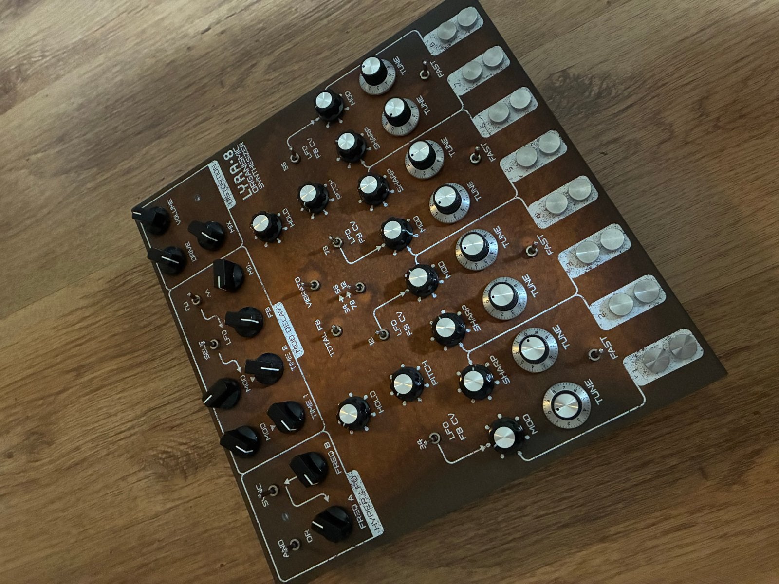 Lyra-8 Rust Edition Analoge Synthesizer, Ophalen, Zo goed als nieuw, Overige aantallen, Overige merken