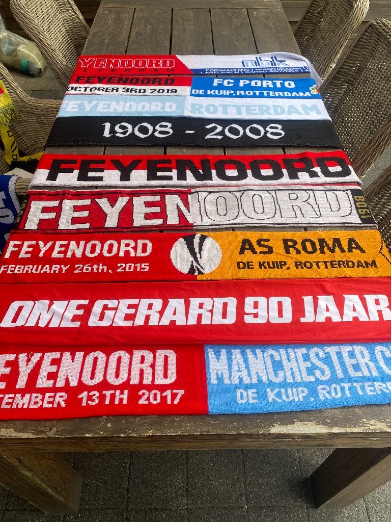 Voetbal sjaals Feyenoord, Verzamelen, Sportartikelen en Voetbal, Ophalen of Verzenden, Zo goed als nieuw, Feyenoord, Vaantje of Sjaal