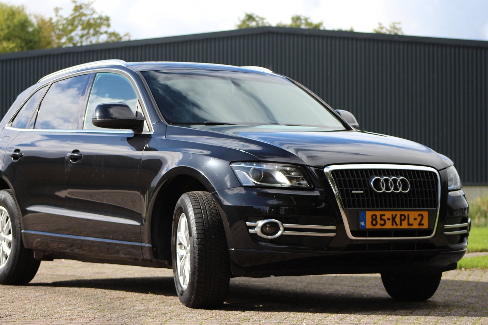 Audi Q5  Quattro 2010 Zwart| Servicebookje, Auto's, Automaat, 1730 kg, 4 cilinders, Zwart