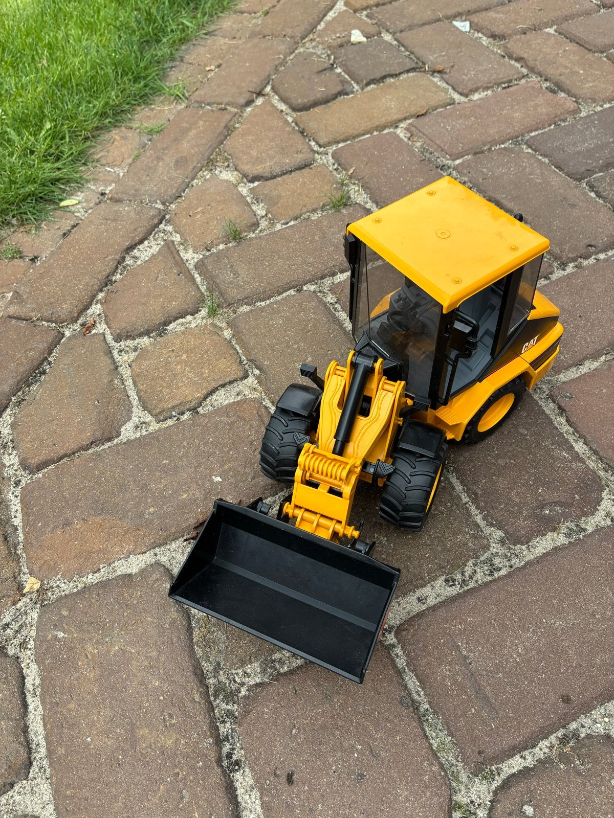 Bruder CAT Wiellader 1:16, Ophalen, Gebruikt