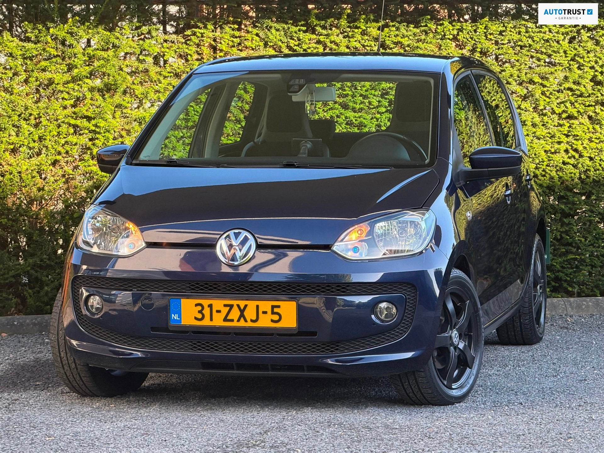 Volkswagen Up! 1.0 high up! 5 DRS | AIRCO | NAVI | ISOFIX, Voorwielaandrijving, Euro 5, Gebruikt, Up!