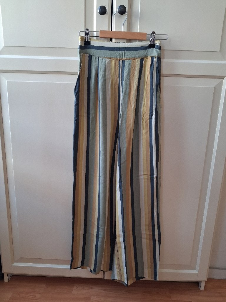 Oysho gestreepde zomer broek, Oysho, Ophalen of Verzenden, Zo goed als nieuw, Maat 36 (S)