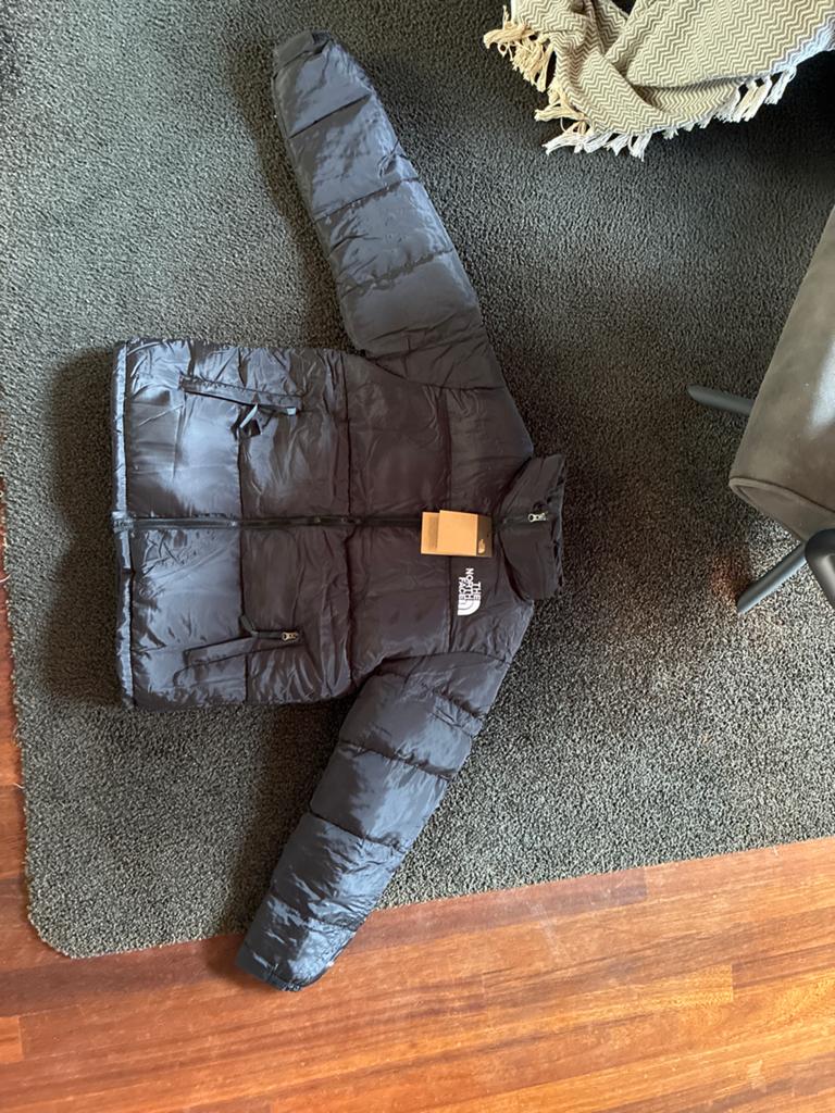 The North Face Nuptse Puffer Jas Zwart - Nieuw met labels, Verzenden, Nieuw, Maat 48/50 (M), Zwart
