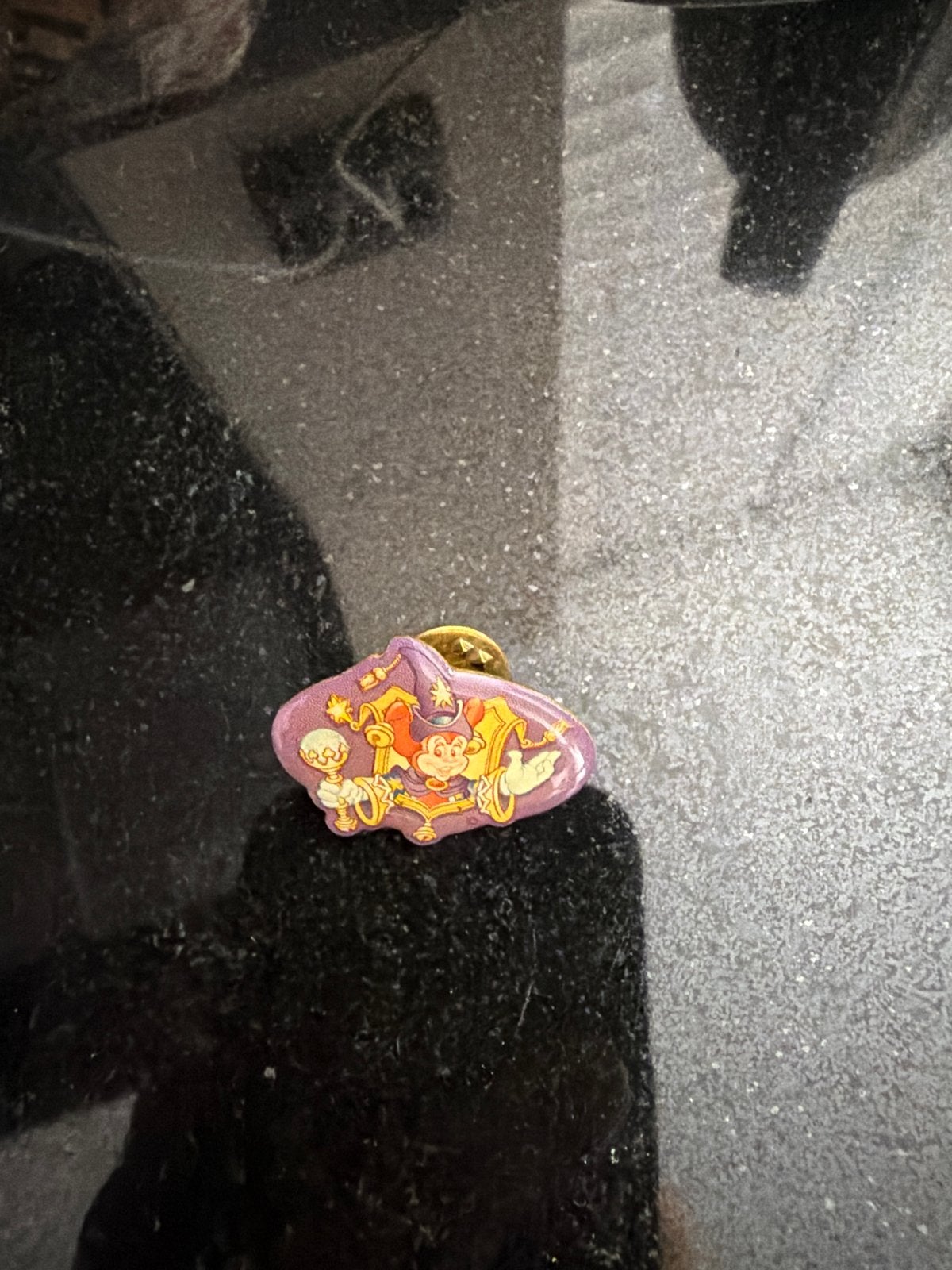 Sprookjesbos Efteling Pin - Jokie en Jet, Ophalen of Verzenden, Gebruikt, Figuurtje, Speldje of Pin