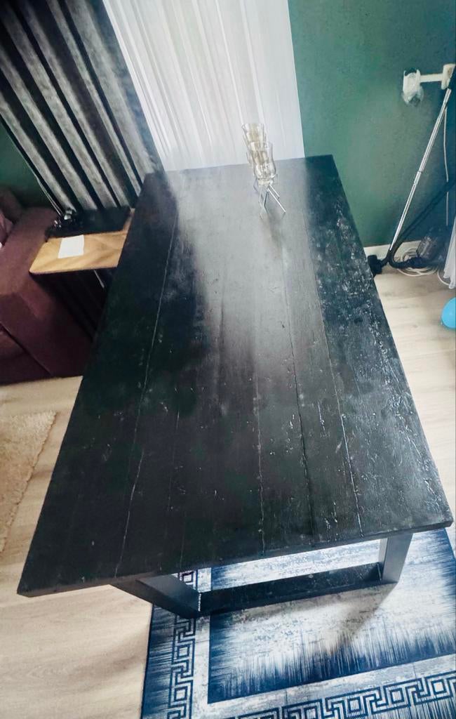 Zwarte houten eettafel, Huis en Inrichting, Tafels | Eettafels, Ophalen, Gebruikt, 50 tot 100 cm, 150 tot 200 cm
