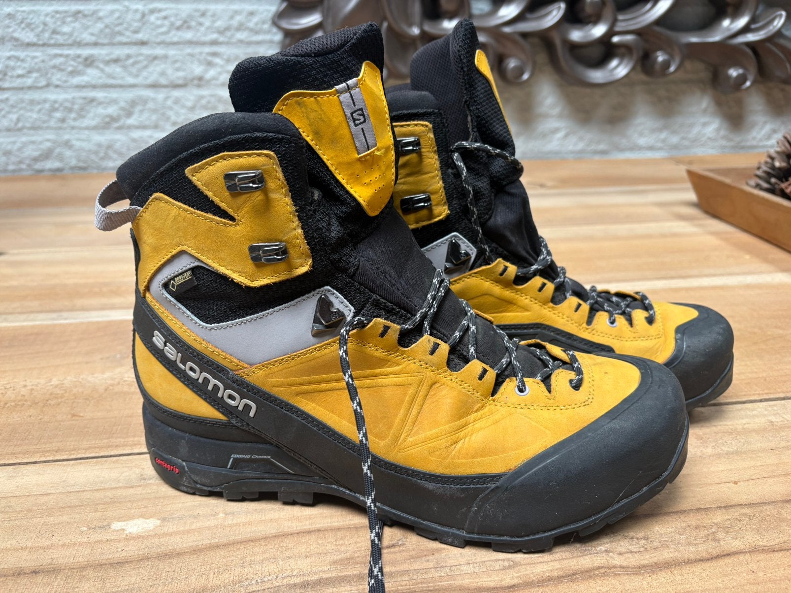 Salomon X ALP MTN GTX bergschoenen maat 46 – geel/zwart, Ophalen of Verzenden, Zo goed als nieuw, Schoenen