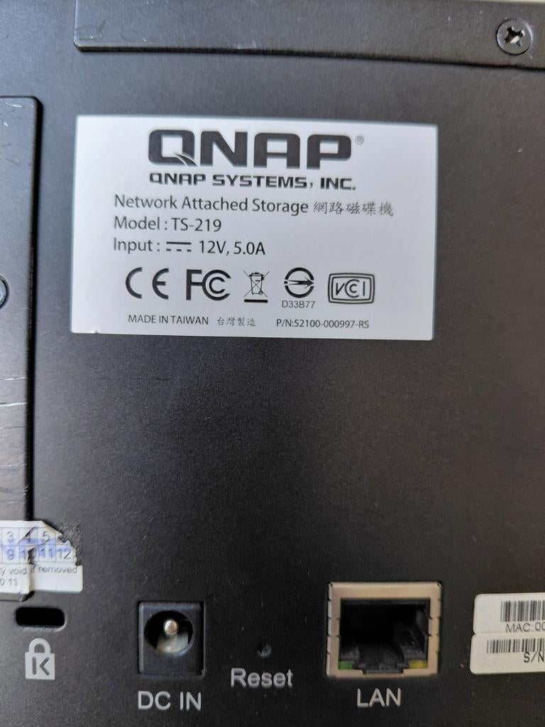QNAP TS-219 NAS zonder disken, Ophalen of Verzenden, Gebruikt