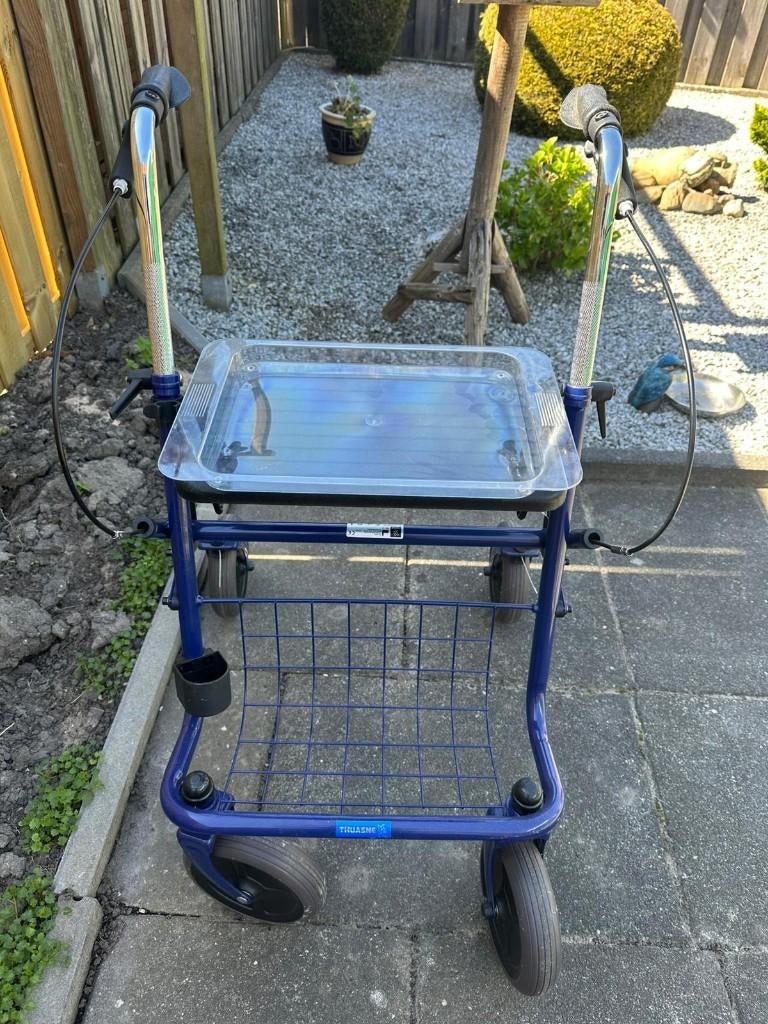 Nieuwe rollator, Ophalen, Nieuw