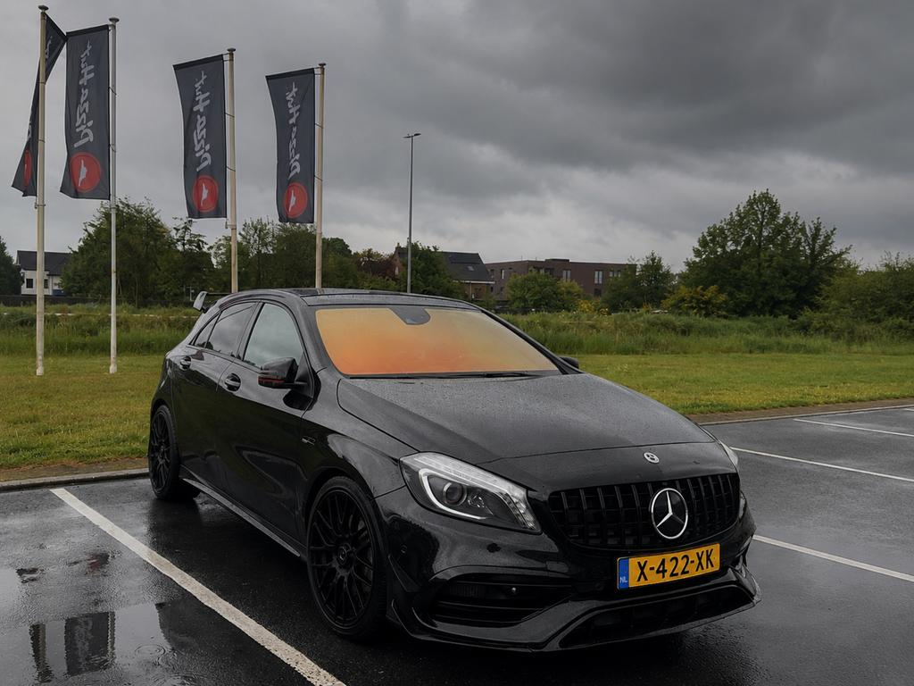 Mercedes-Benz A45 AMG 4MATIC Edition 1 2.0 Full Option, Auto's, Mercedes-Benz, Automaat, 4 cilinders, Zwart, Vierwielaandrijving