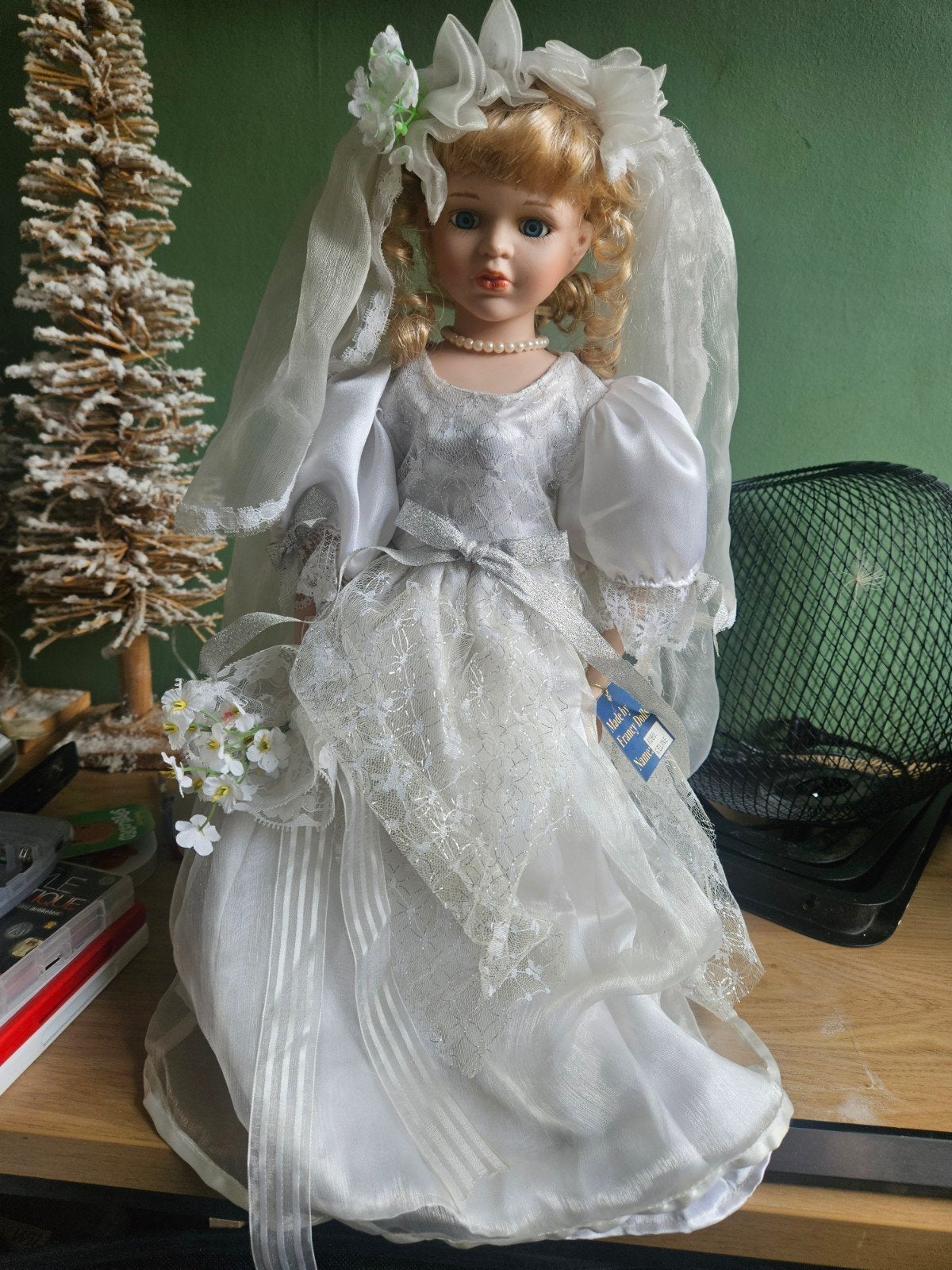 Francy Dolls Celine Bruidspop, Verzamelen, Poppen, Ophalen, Gebruikt, Pop