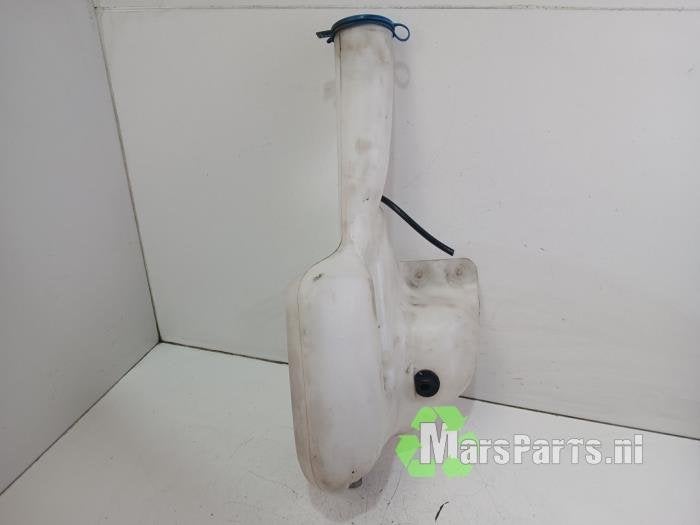 Ruitensproeiertank voor van een Volkswagen Transporter, Gebruikt, -, Volkswagen, -