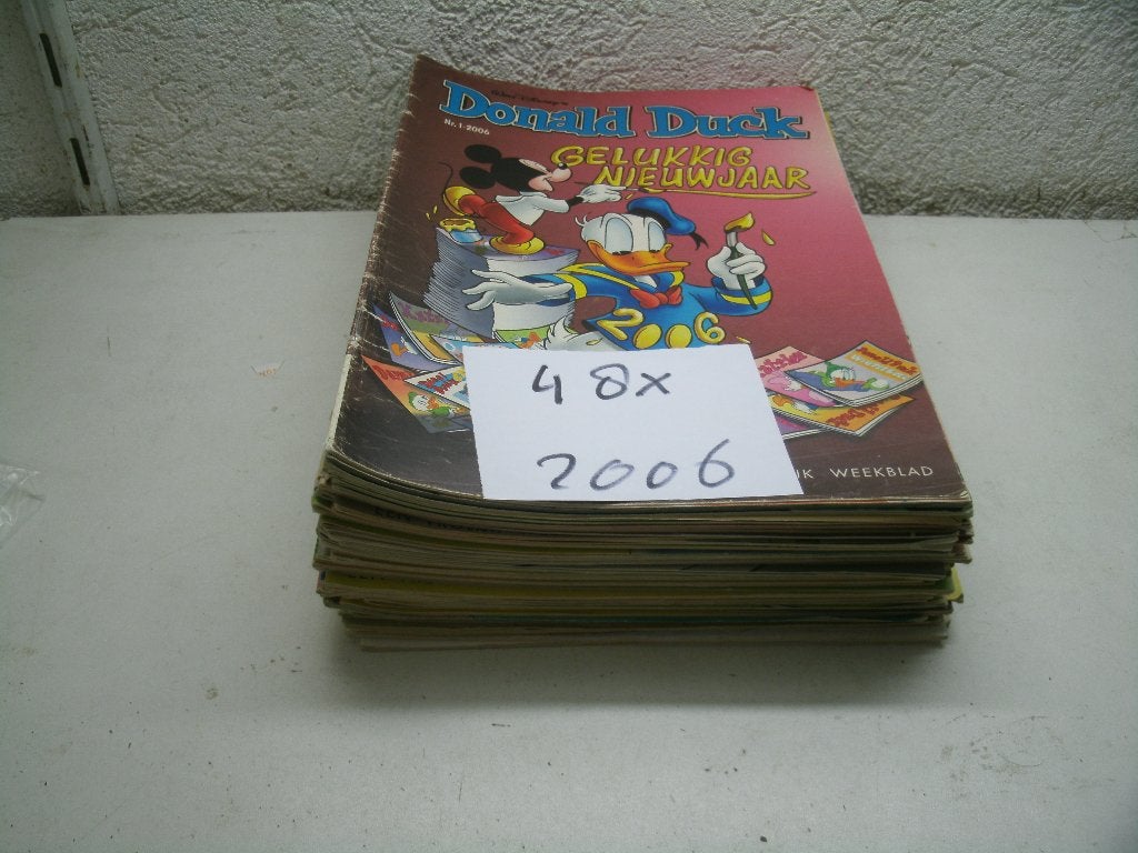 donald 3 2006   48 stuks   7,00, Meerdere stripboeken, Ophalen of Verzenden, Gelezen