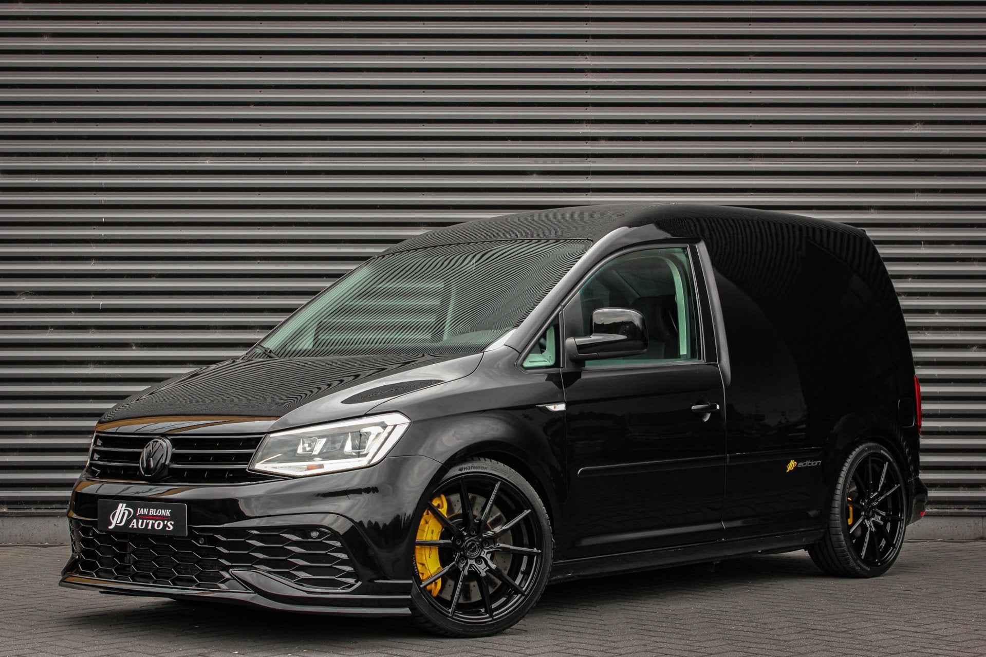 Volkswagen Caddy 2.0 TDI L1H1 185PK JB- EDITION / 87DKM / NI, Voorwielaandrijving, 4 cilinders, Volkswagen, Zwart