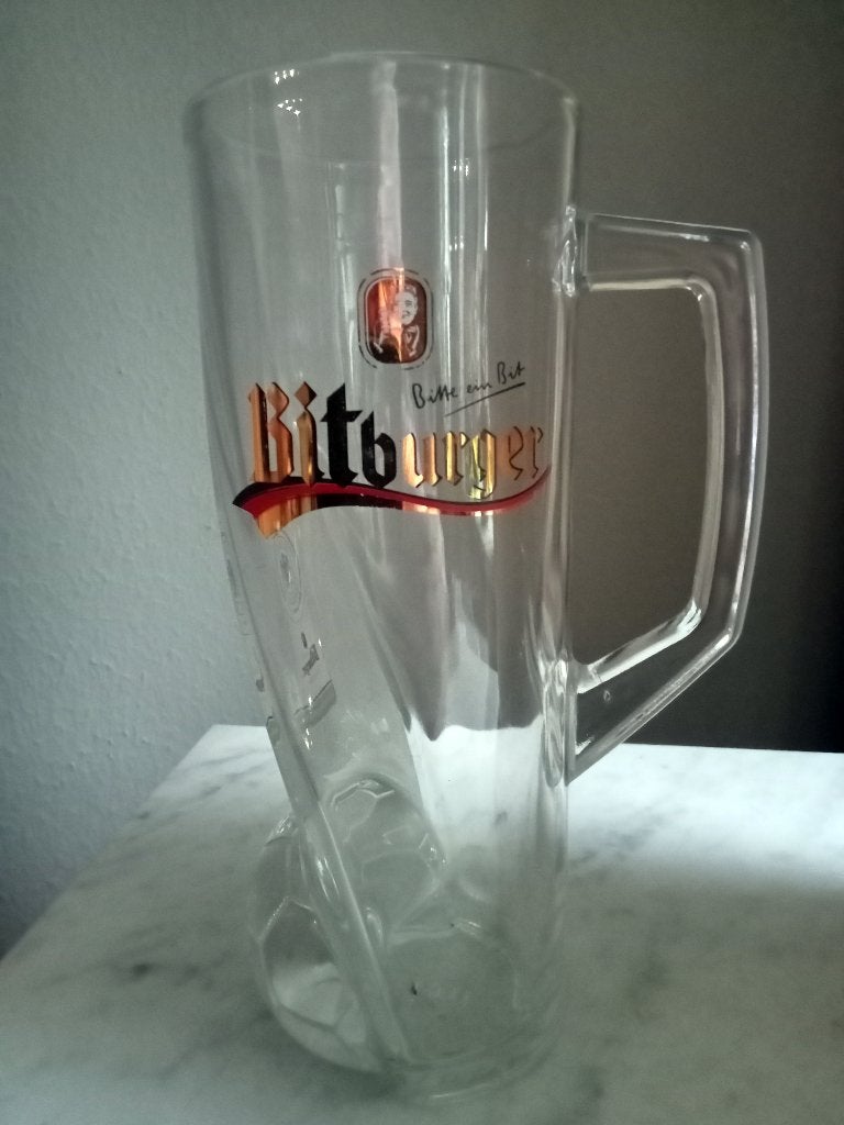 Bitburger Biermok met handvat met DFB logo, Verzamelen, Ophalen of Verzenden, Zo goed als nieuw, Glas of Glazen, Overige merken