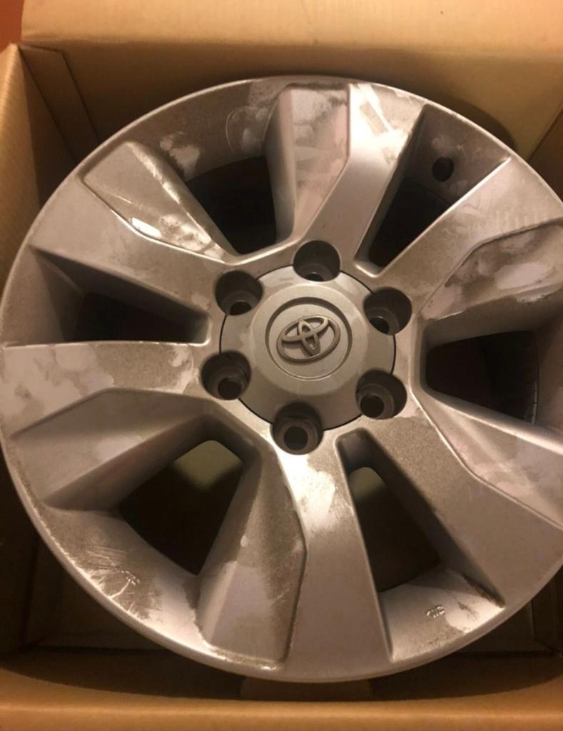 Nieuwe Toyota Terrano velgen 17 inch 4 stuks, Ophalen, Velg(en), Nieuw, 17 inch