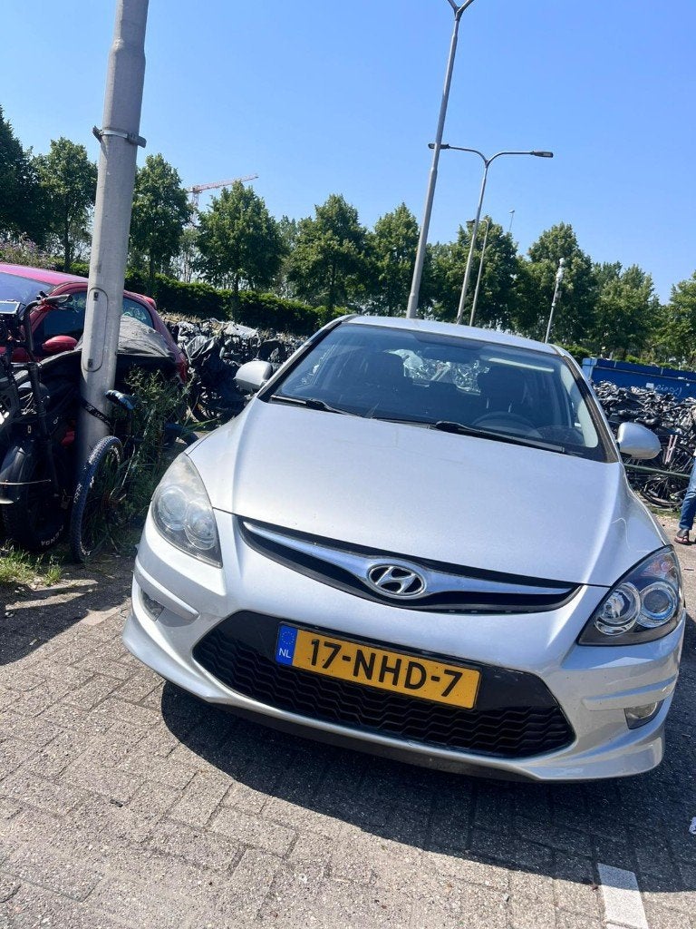 Hyundai i30 1.4 I Cvvt 5DR 2010 Grijs, Auto's, Euro 5, Stof, 4 cilinders, 1396 cc