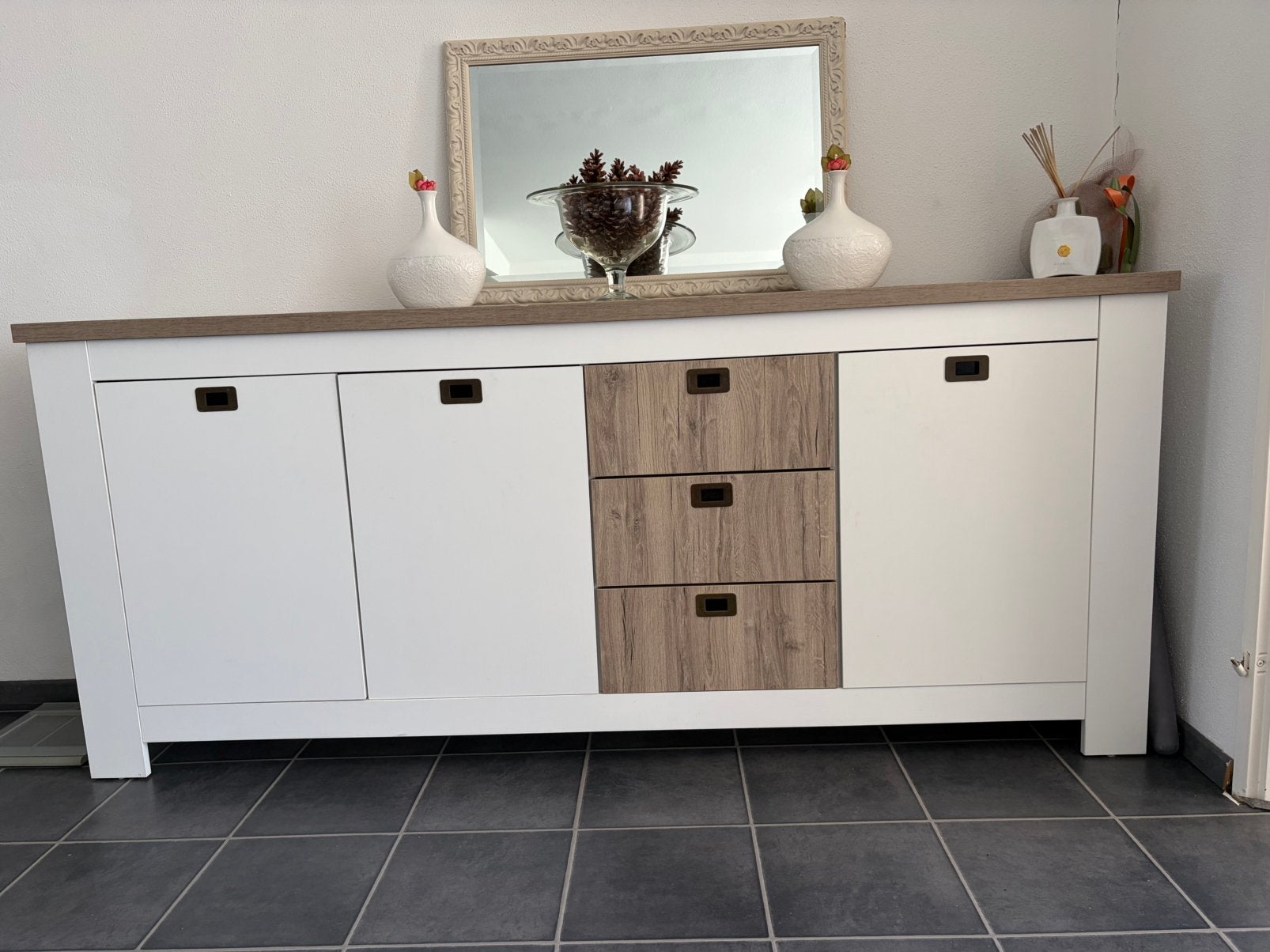 Complete Woonkamerset: Dressoir, Eettafel, TV-meubel, Salont, Ophalen