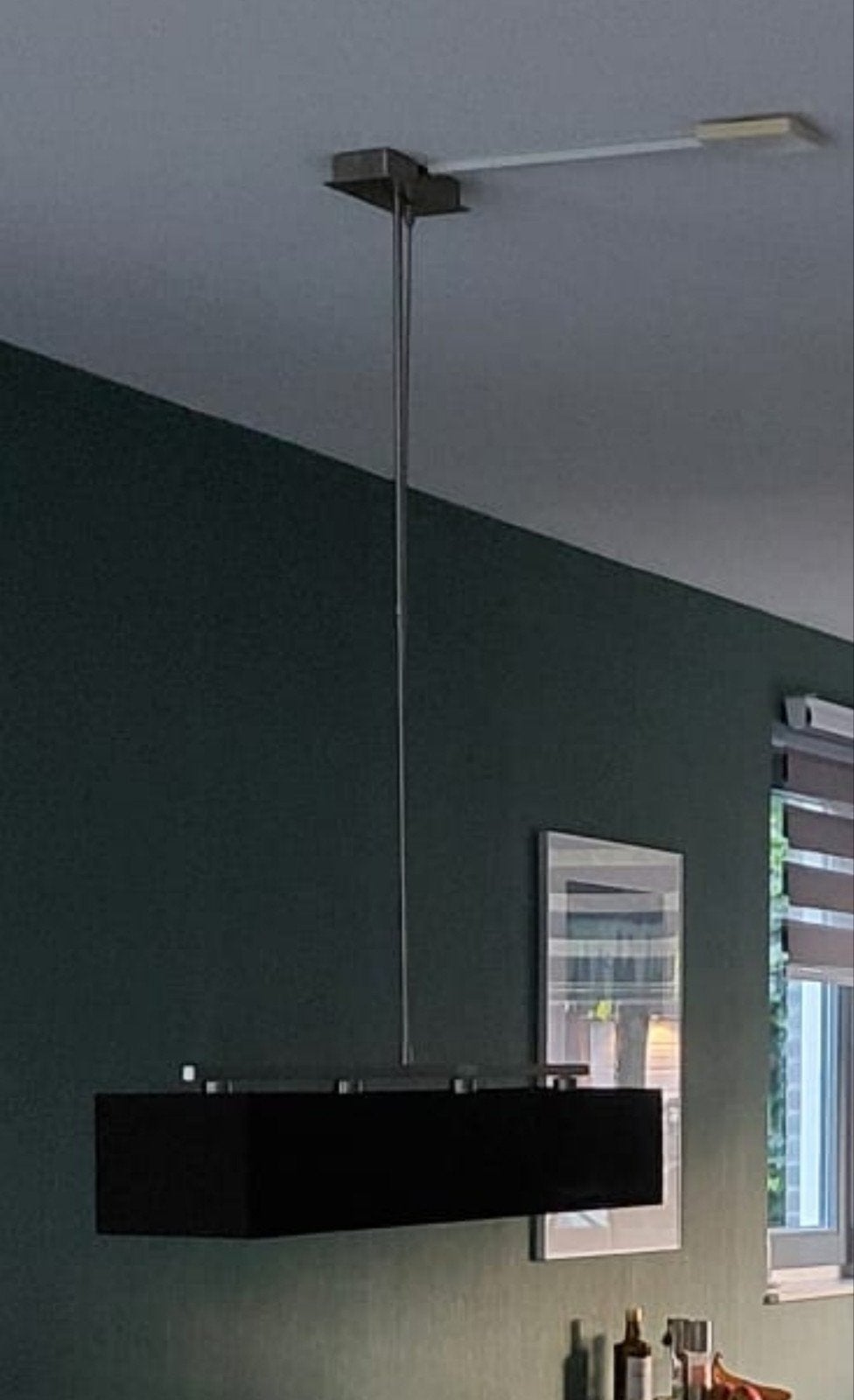 Moderne zwarte hanglamp met metalen accenten, Ophalen, Gebruikt, Metaal, Modern