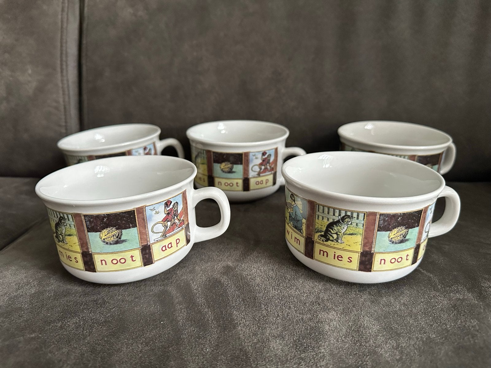 5 Wolters-Noordhoff Ter Steege bv ABC-bekers, Ophalen of Verzenden
