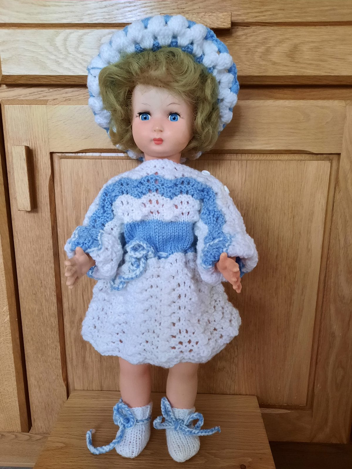 Poppen wagen /wieg met poppen, Verzamelen, Poppen, Ophalen, Zo goed als nieuw, Pop