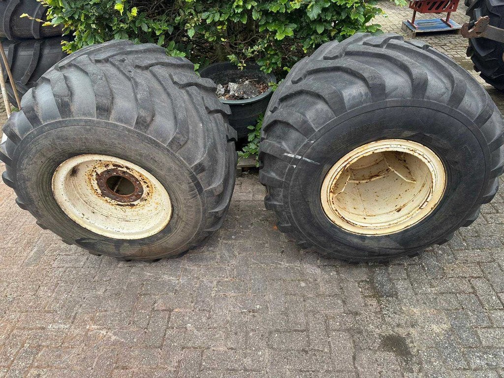 Band, wiel en velg (2x), Zakelijke goederen, Agrarisch | Onderdelen | Banden, Velgen en Assen