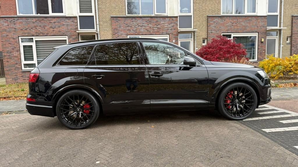 Audi Q7 3.0 TDI 374pk E-tron Quattro Tiptronic 2016 Zwart, Auto's, Audi, Automaat, Euro 5, Zwart, 2420 kg