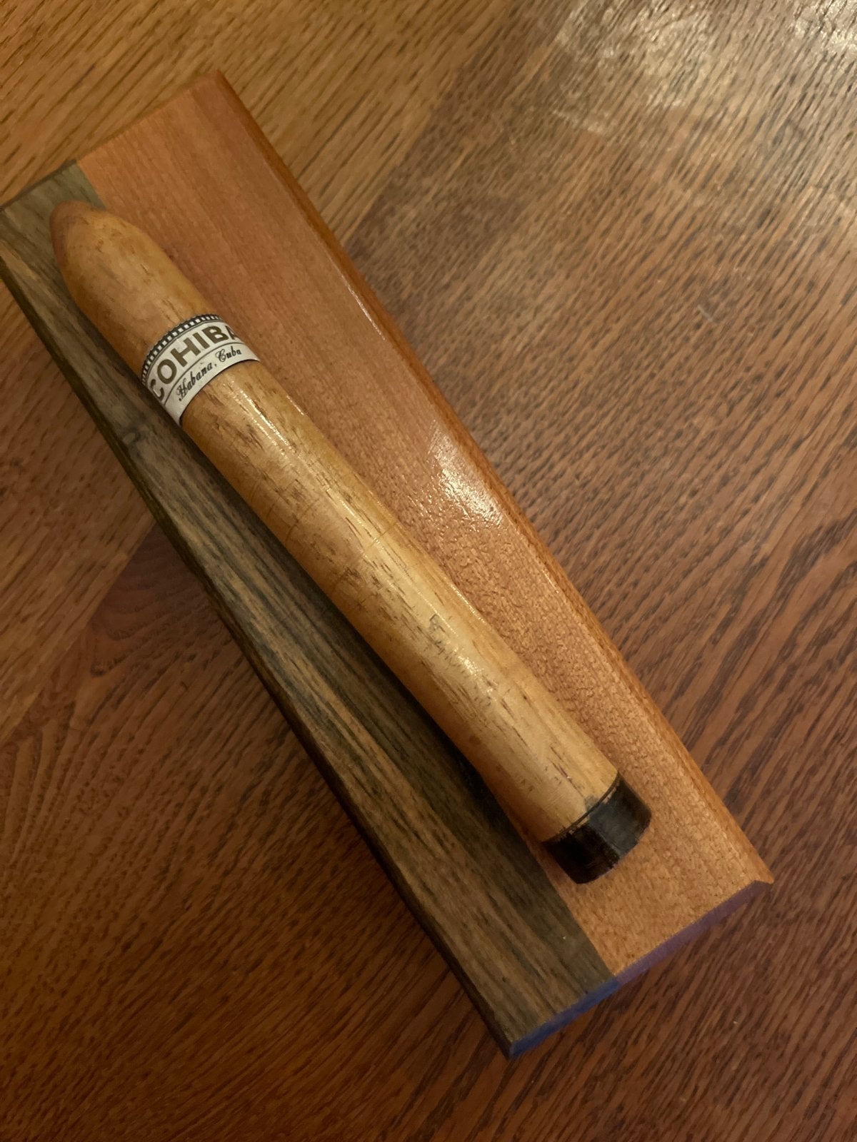 Sigaren kistje met Cohiba sigaar en nog meer erin, Ophalen of Verzenden, Zo goed als nieuw, Tabaksdoos of Verpakking