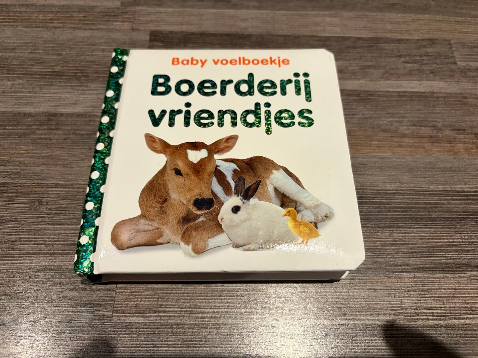 Baby voelboekje Boerderijvriendjes - Leuk 5 december cadeau, Boeken, Ophalen of Verzenden, Zo goed als nieuw, Uitklap-, Voel- of Ontdekboek
