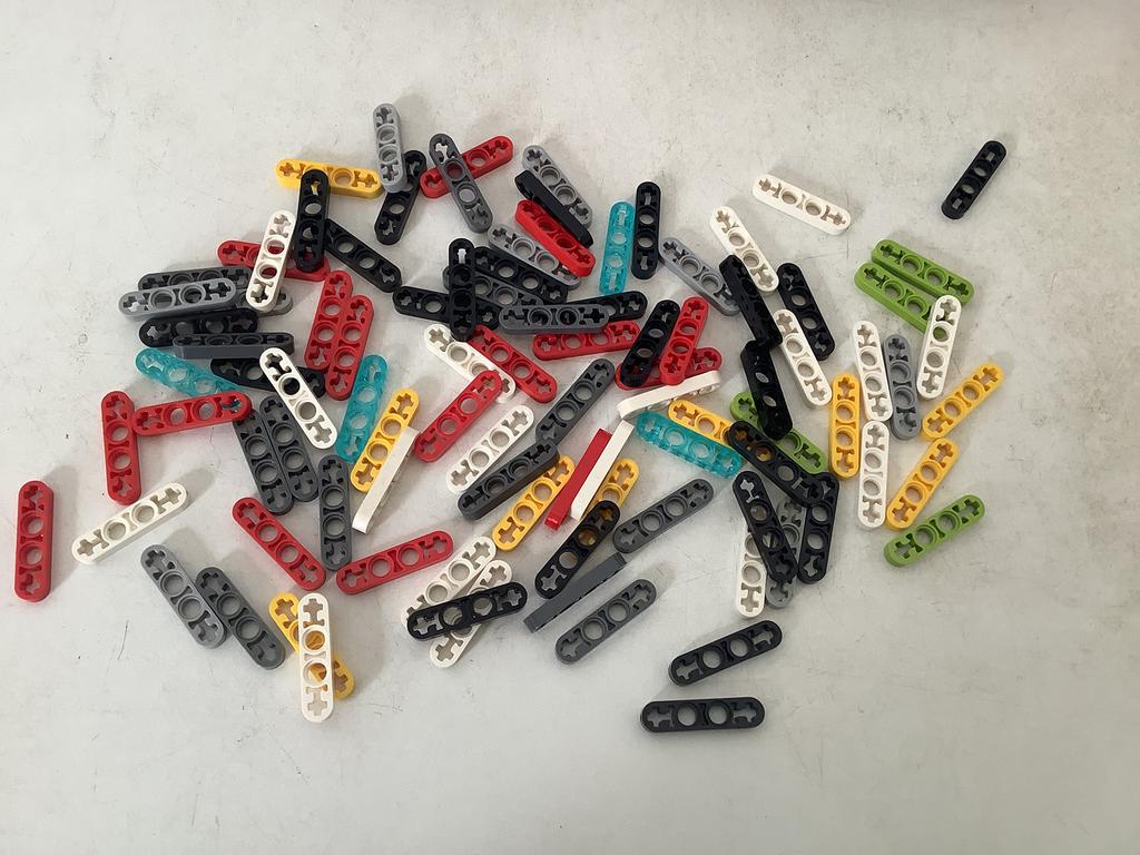 Lego technic hefbalk 1x4 dun met asgaten, Ophalen of Verzenden, Gebruikt, Losse stenen, Lego