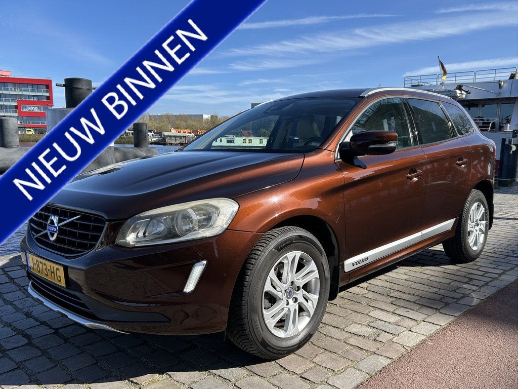 Volvo XC60 2.0 T5 FWD Summum Panodak Leder Airco/ECC APK, 15 km/l, Gebruikt, Bedrijf, XC60